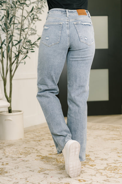 Judy Blue • Jade • Mid Rise 90's Straight