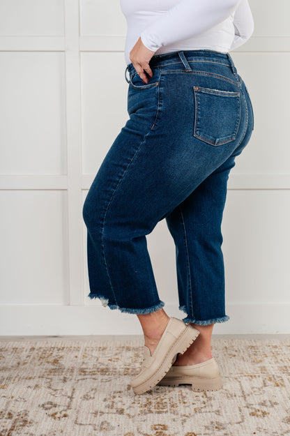 Judy Blue • Janice • High Rise Button Fly Wide Leg Crop Jeans