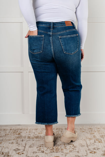 Judy Blue • Janice • High Rise Button Fly Wide Leg Crop Jeans