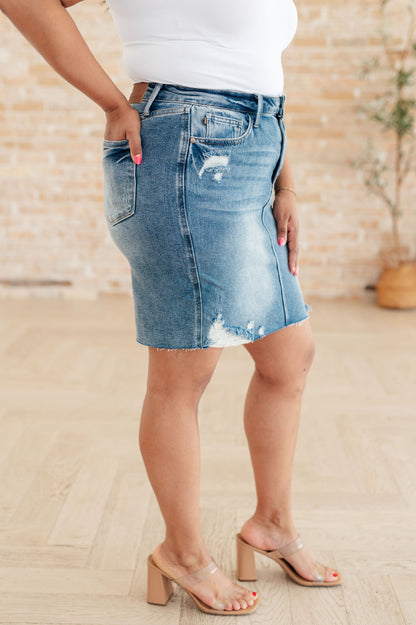Judy Blue • Carol • High Rise Rigid Magic Denim Skirt