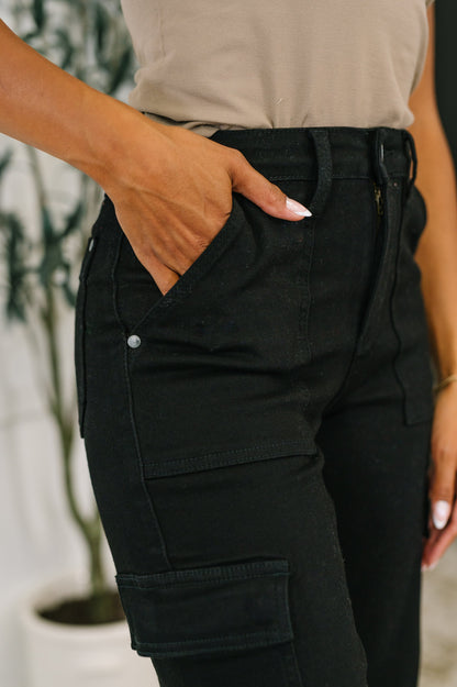 Judy Blue • Keira • High Waist Cargo Wide in Black