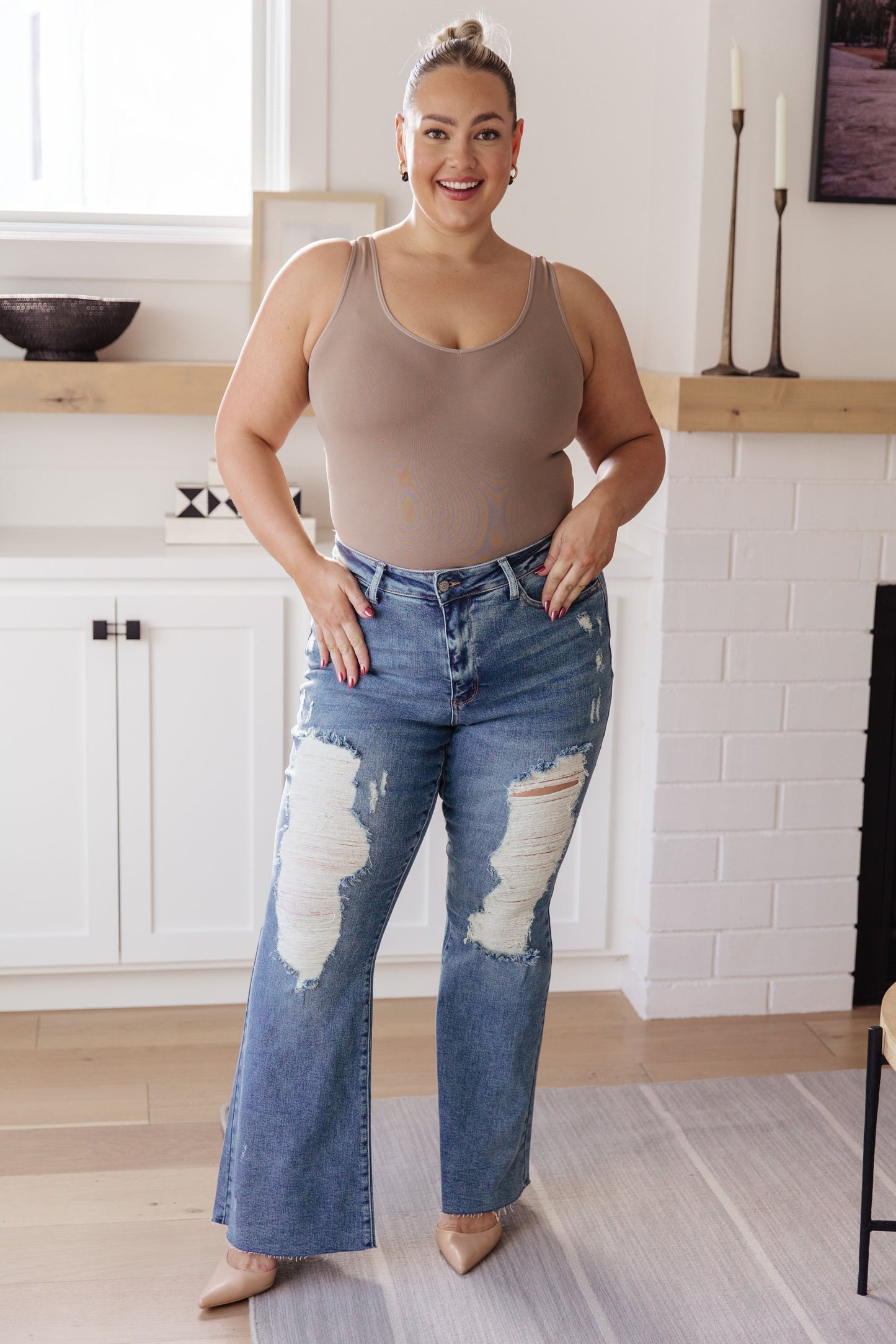 Judy Blue • Kiana High Rise Heavy Destroy Flare