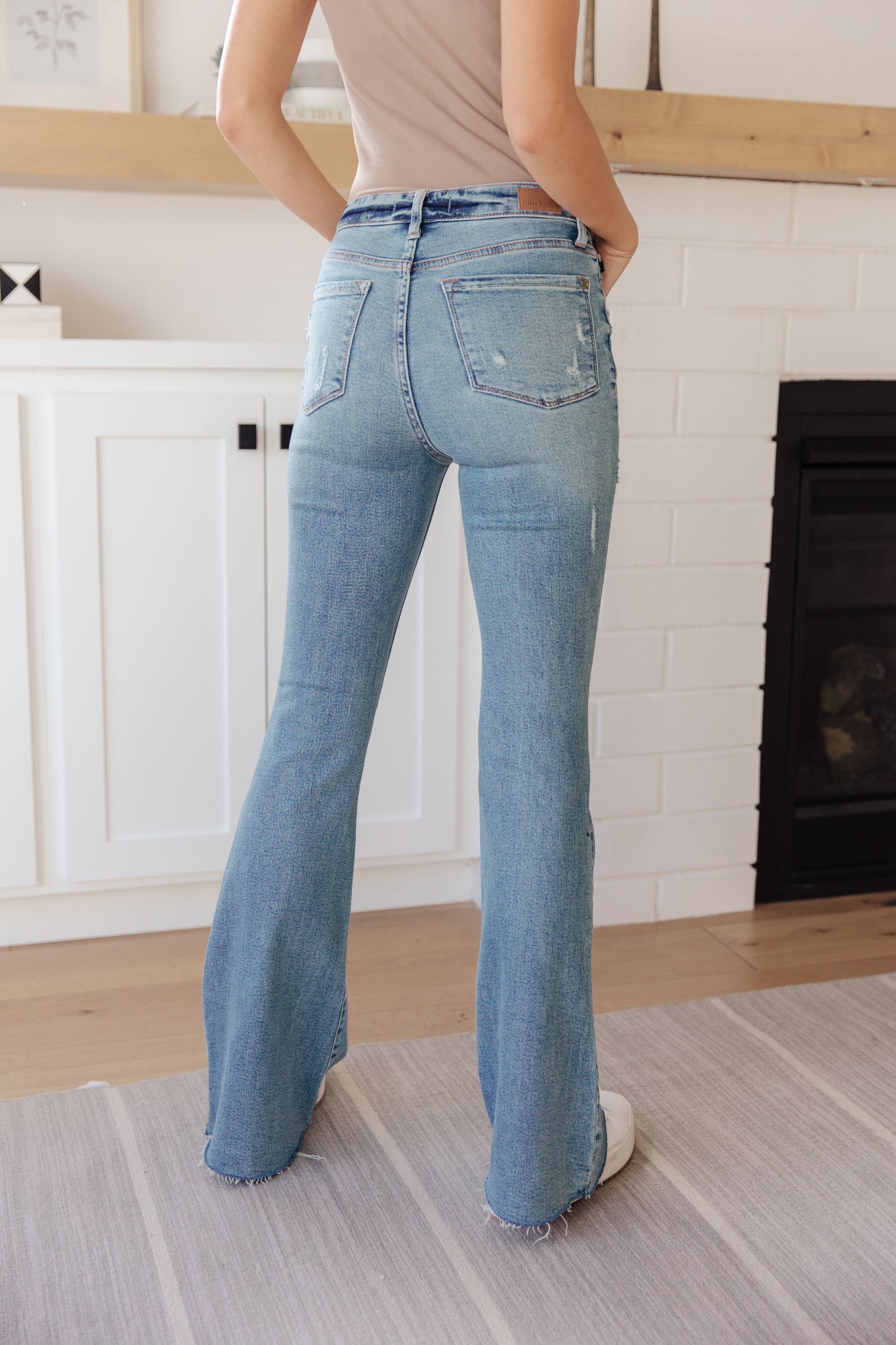 Judy Blue • Kiana High Rise Heavy Destroy Flare