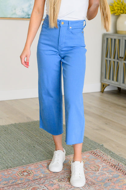 Judy Blue • Lisa • High Rise Control Top Wide Leg Crop Jeans in Sky Blue