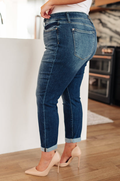 Judy Blue • London Midrise Cuffed Boyfriend Jeans