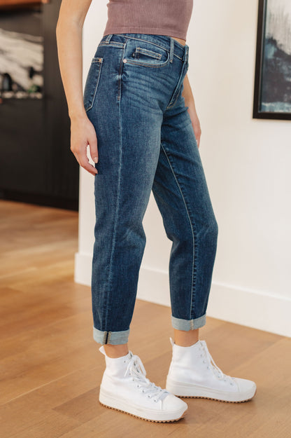 Judy Blue • London Midrise Cuffed Boyfriend Jeans