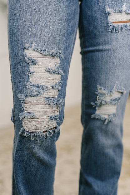 Judy Blue • Maureen • High Rise Distressed Bootcut Jeans