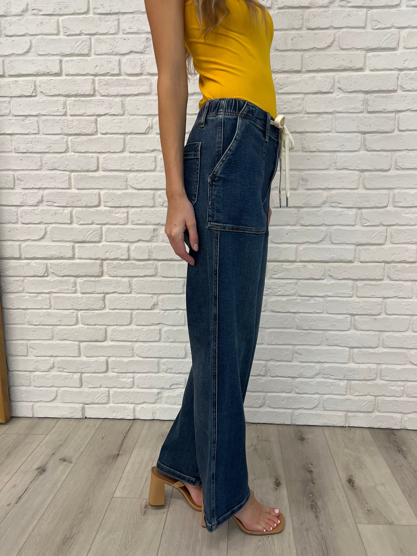 Judy Blue • Melanie • High Rise Drawstring Wide Leg Jeans