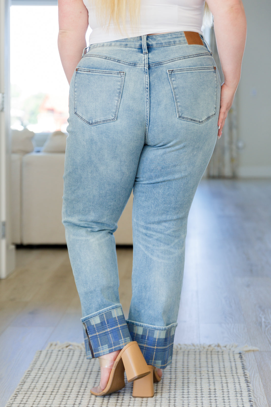 Judy Blue • Miranda High Rise Plaid Cuff Vintage Straight Jeans