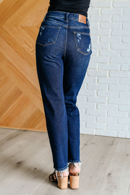 Judy Blue • Montana • High Rise Rigid Magic Distressed Straight Jeans
