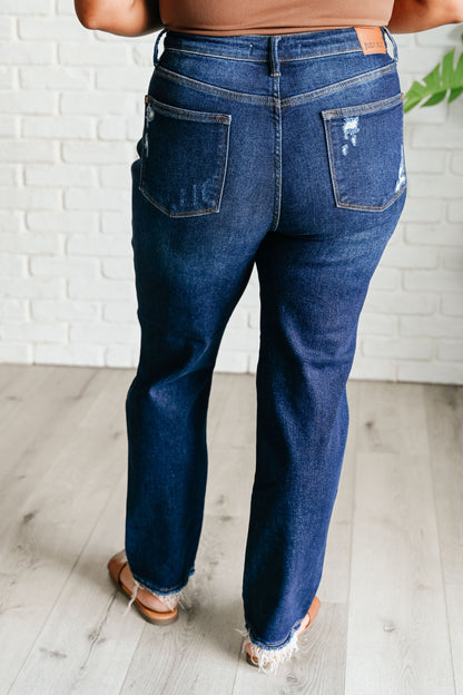 Judy Blue • Montana • High Rise Rigid Magic Distressed Straight Jeans