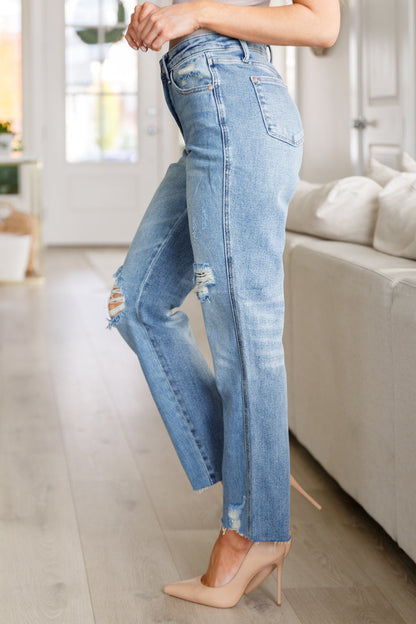Judy Blue • Nora • High Rise Rigid Magic Destroy Slim Straight Jeans