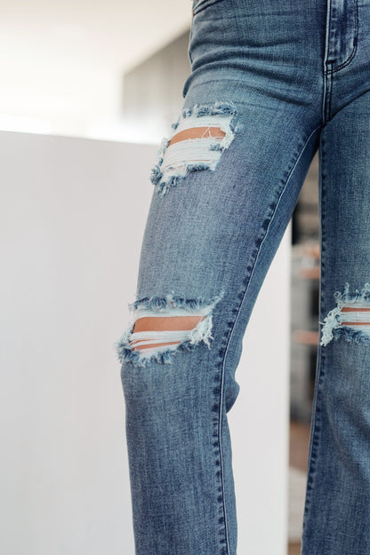 Judy Blue • O'Hara Destroyed Straight Jeans