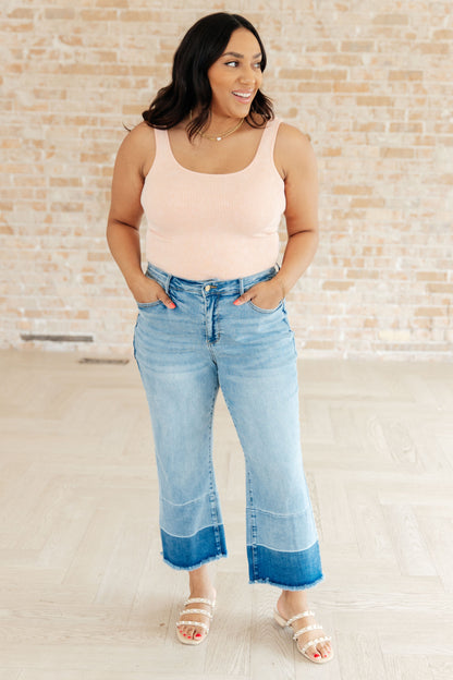 Judy Blue • Olivia • High Rise Wide Leg Crop Jeans in Medium Wash