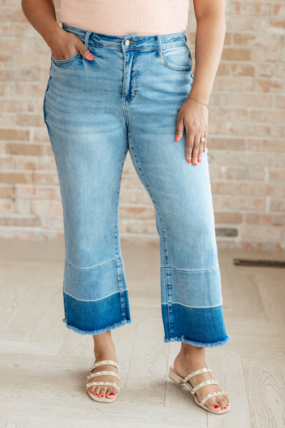 Judy Blue • Olivia • High Rise Wide Leg Crop Jeans in Medium Wash