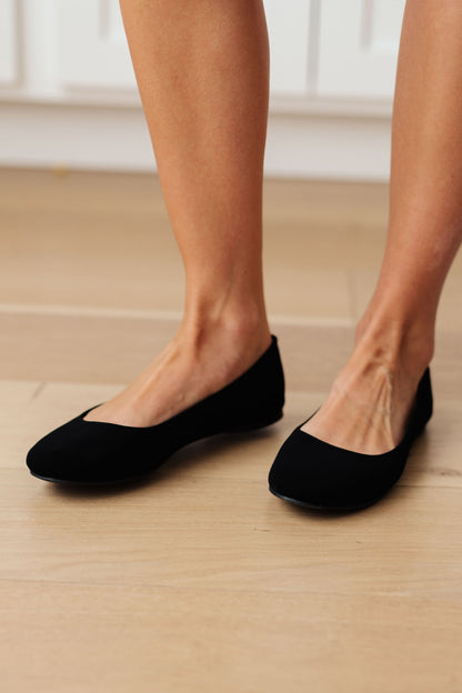Soda • On Your Toes Ballet Flats in Black