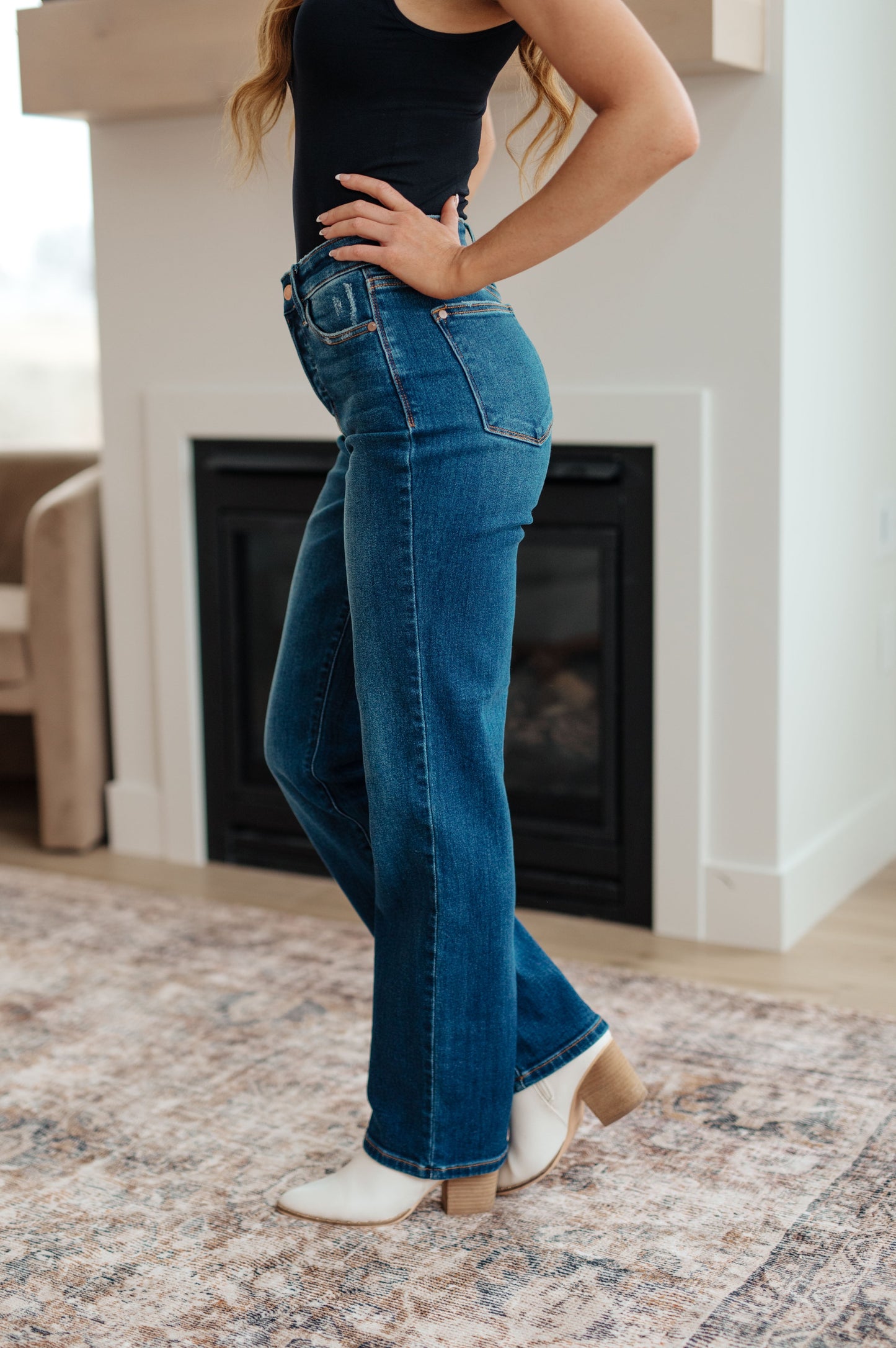 Judy Blue • Pippa High Rise Button Fly Dad Jeans