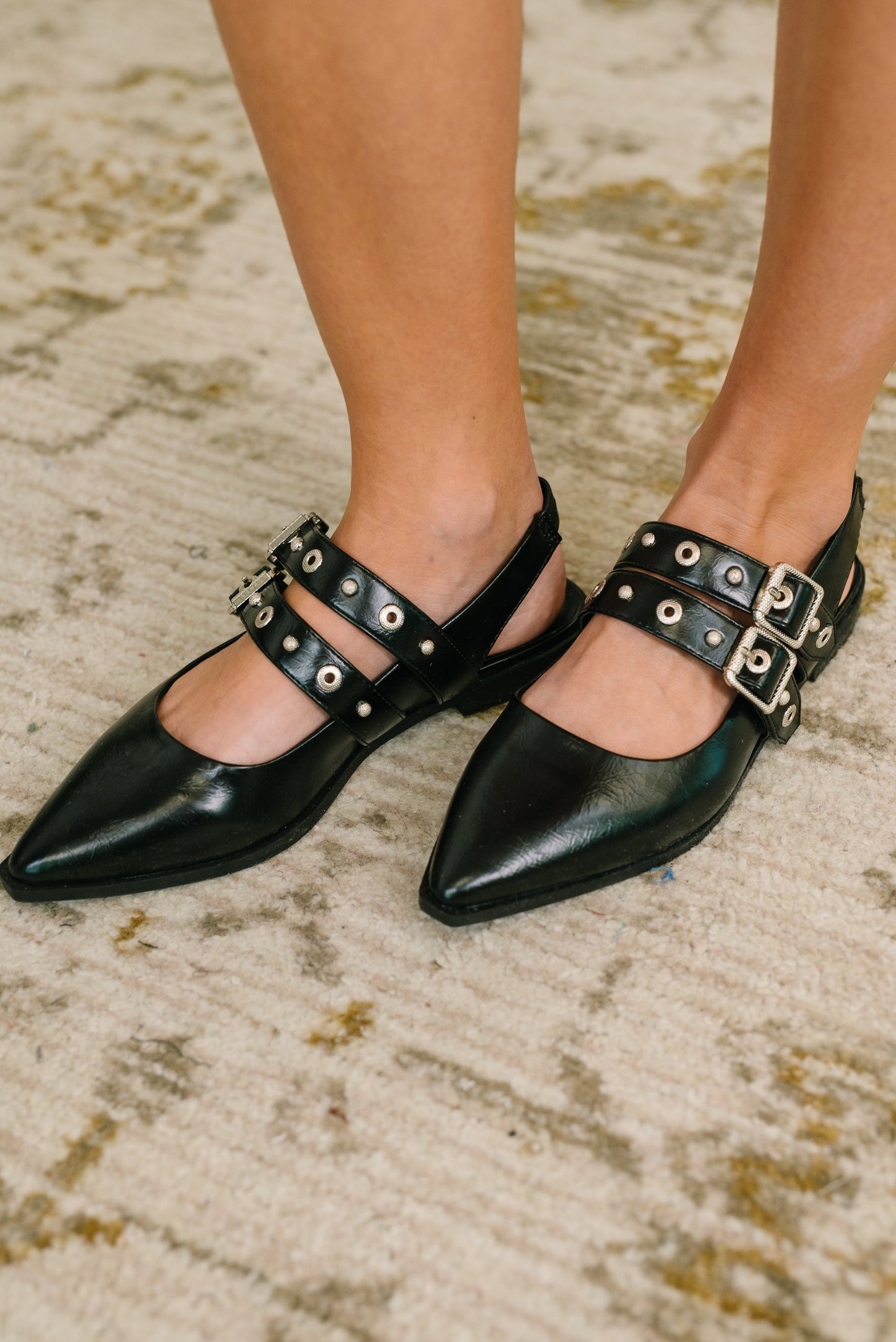 Soda • Pop of Color Pointy Toe Slip On in Black