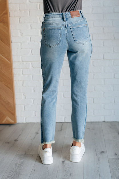 Judy Blue • Susan • High Rise Side Panel Detail Slim Jeans