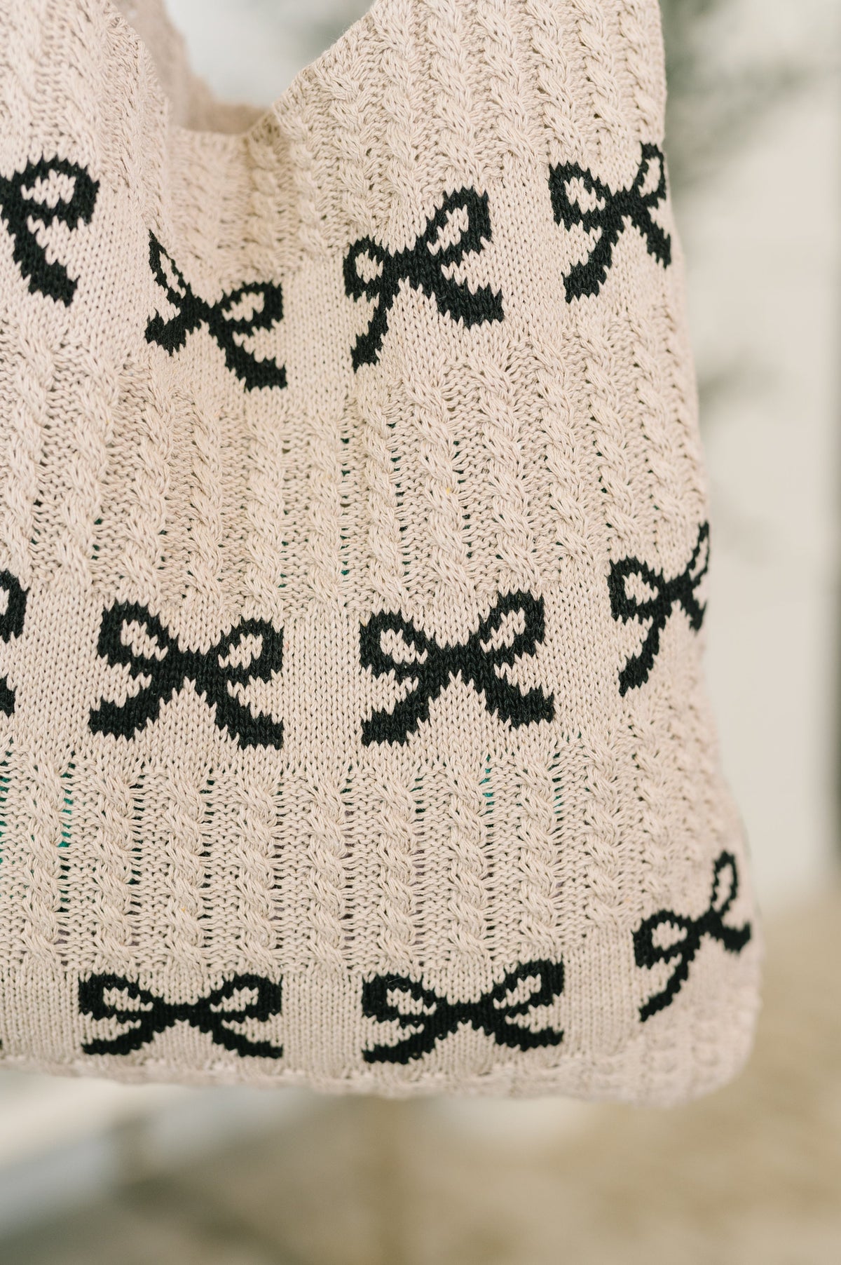 Zenana • Topped With a Bow Knit Tote Bag