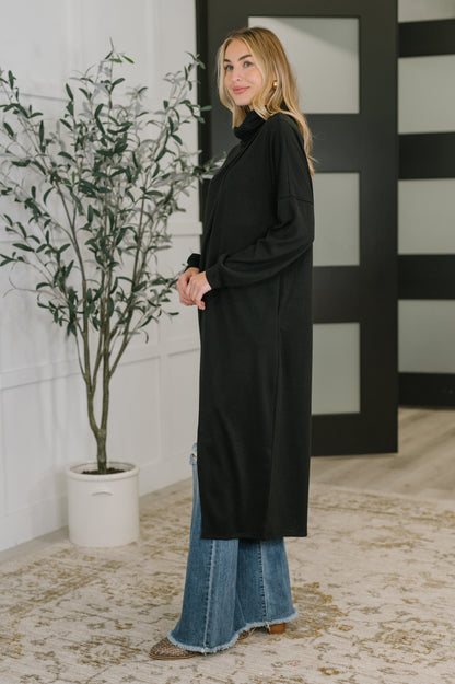 Dear Scarlett • Travel City Scape Turtle Neck Tunic in Black