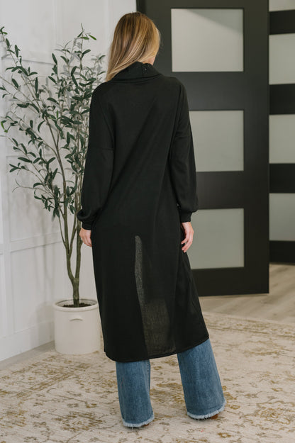 Dear Scarlett • Travel City Scape Turtle Neck Tunic in Black