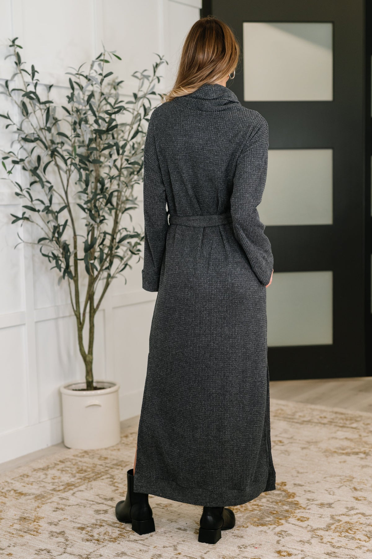 Dear Scarlett • Travel Plush Knit Dress in Charcoal