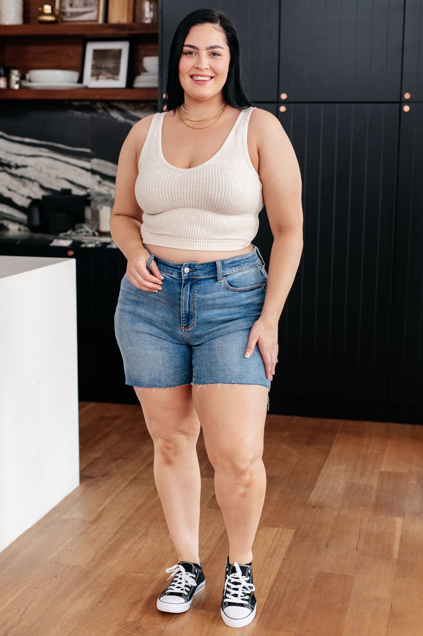 Judy Blue • Willa • High Rise Cutoff Shorts
