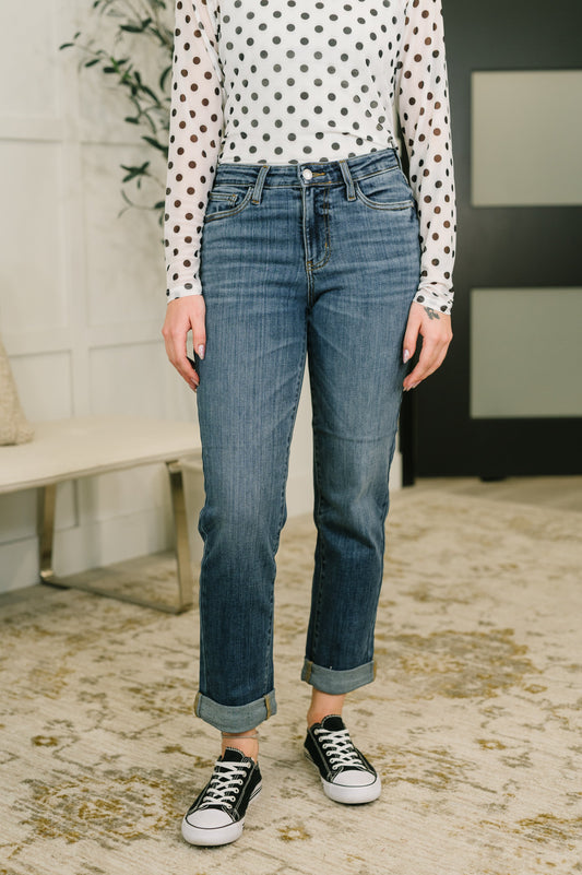 Judy Blue • Zoey • Mid Rise Billie Boyfriend Jean in Everyday Indigo