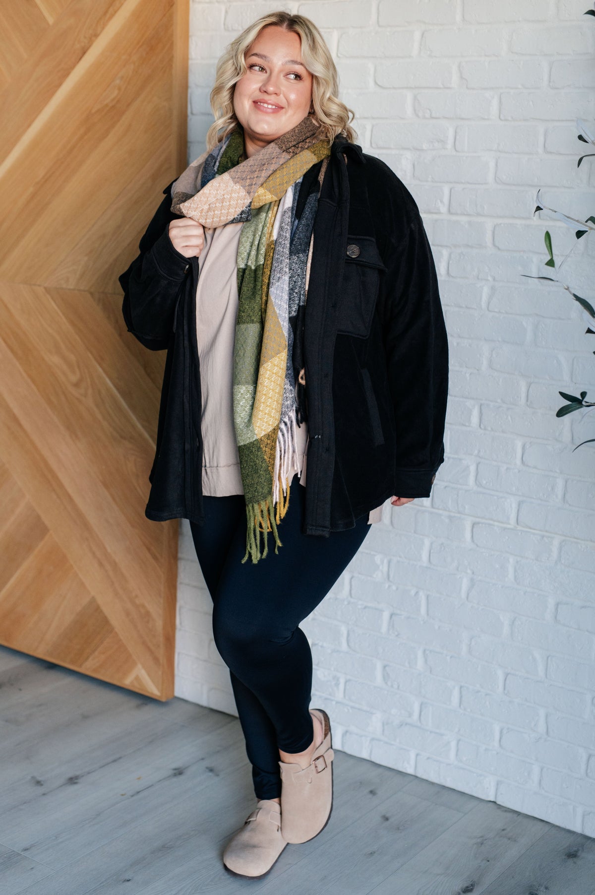 Jodifl • Fantastic in Fleece Jacket in Black